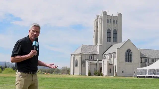 God's Glory REVEALED in New Christendom College Chapel