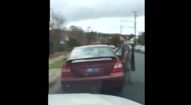 Albury, Australia: Helper assaulted in front of abortion clinic