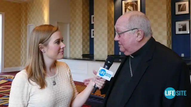 Bishop Morlino - Why ''Ad orientem'' worship appeals to youth