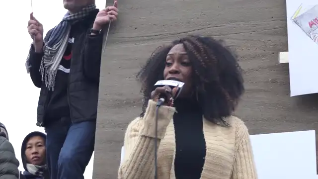 Hundreds protest Ontario's ''insane'' lockdown regime