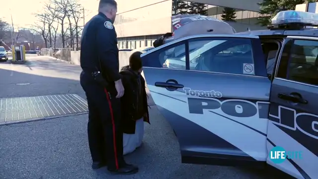 Mary Wagner dragged from Toronto abortion center, Dec. 8, 2017