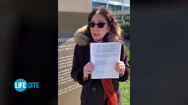 Petition asking Trump to make family ''great again'' delivered