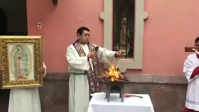 Priest burns Pachamama effigies in reparation for idol worship at Vatican
