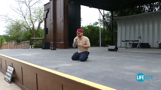 Pulse Nightclub Survivor - ''Come and fall in love with Jesus''