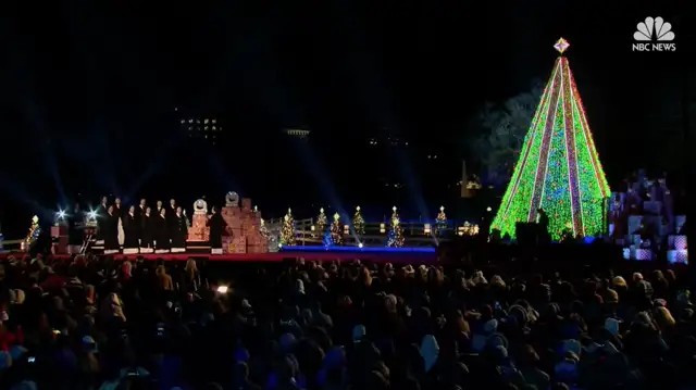 Singing nuns at National Christmas Tree lighting