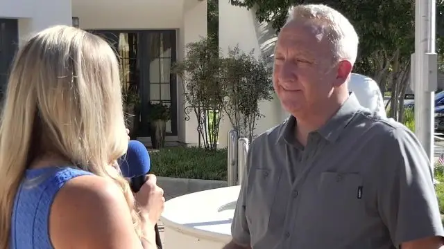 WATCH - Church defies city restraining order despite threats of mass arrests and armed guards